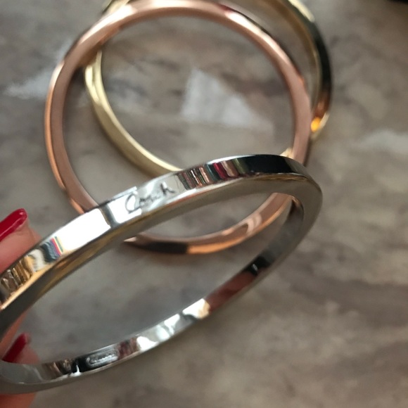Set of 3 COACH bracelets in gold silver and bronze - Picture 2 of 3